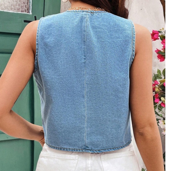 Light Wash Button up Denim Jean Crop Vest - Picture 4 of 12